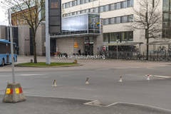 In- och utfarten till bussterminalen är stängd och bussarna kör in på kortsidan mot Gullbergsvass.