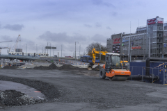 Vid Nordstan har man påbörjat arbetena med att förbereda vägen för att anlägga spårvagnsräls från Hisingsbron.