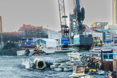 På Rosenlundsgatan pågår fortfarande en del jobb, trots att Trafikverket har sagt upp avtalet med entreprenören.