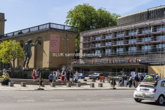 Studentfirandet är begränsat på grund av covid-19 och är märkbart vid Götaplatsen.