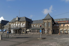Göteborgs centralstation är byggnadsminnesförklarat sedan 1 januari 2001. Stationens äldre del ingår i Göteborgs stads bevaringsprogram 1975 och 1987. Tidigare var stationen statligt byggnadsminne sedan 21 augusti 1986.