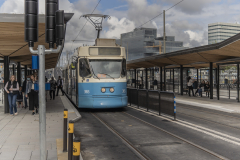 Den 16 augusti började spårvagnarna att köra över Hisingsbron.
