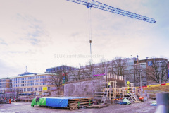 Mittemot Nordstan, fortgår arbetet. Kan det vara förberedelse för bron, som syns?