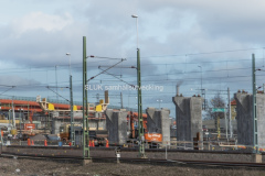 Västlänken i norr börjar i Olskroken. I Olskroken möts Bohusbanan, Norge-/Vänerbanan och Västra stambanan för gemensam infart mot Göteborgs central. Här ansluter också i princip all godstågstrafik till och från Göteborgsområdet, till exempel från Sävenäs rangerbangård, Hamnbanan, Gullbergsvass och från Västkustbanan.